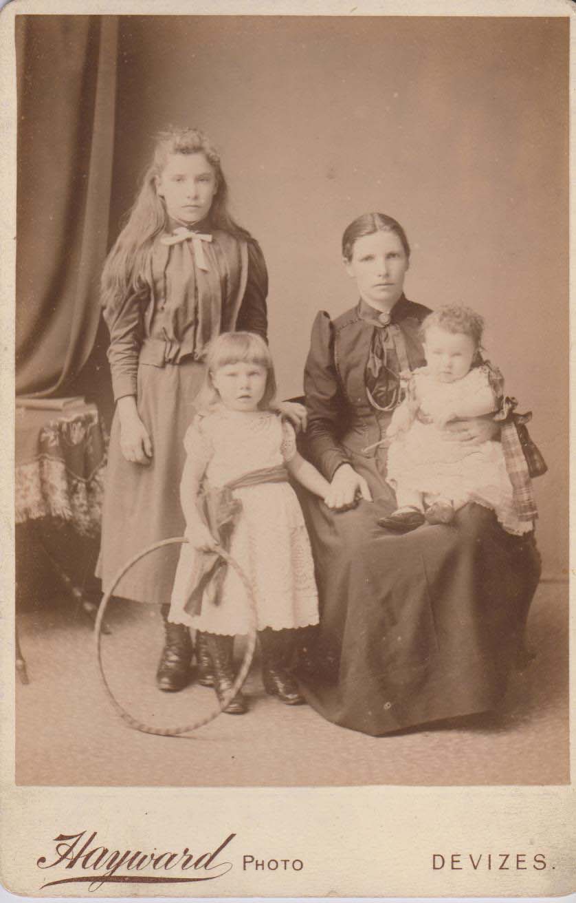 Anne Dunford nee Marks and children