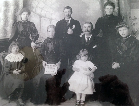 Dunford Mourning Tableaux